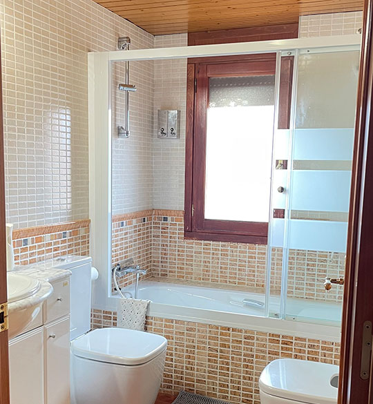 Alquiler apartamento rural con baño