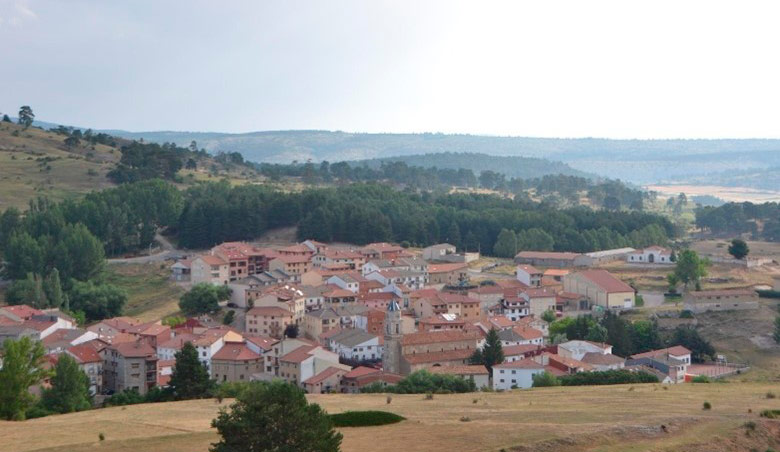 El pueblo de Guadalaviar en Teruel